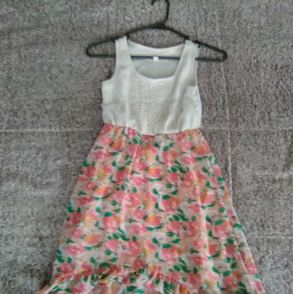 Short Sleeve Dress| Floral Print - Picture 1 of 3